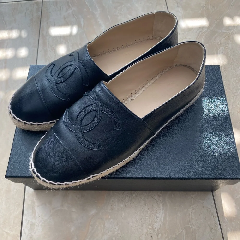 Like new Chanel Espadrilles - Picture 5 of 5